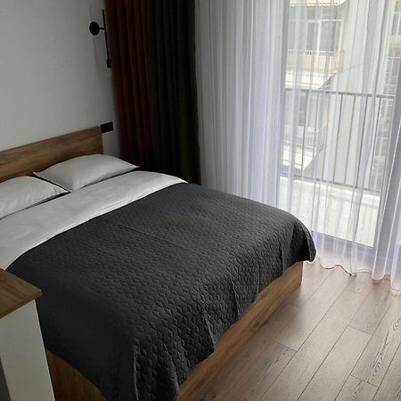 Babi Home Batumi Esterno foto
