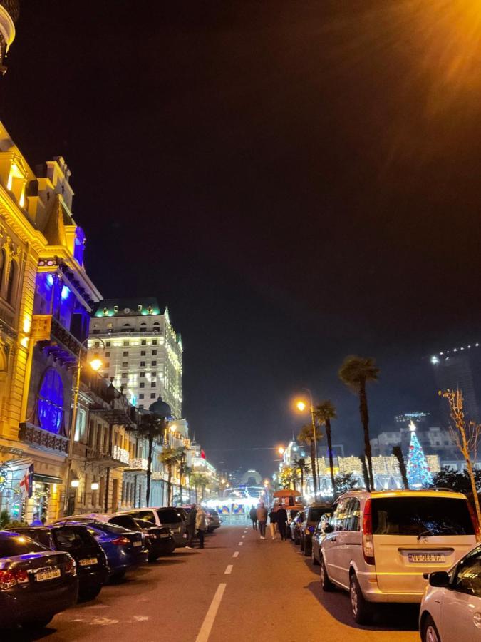 Babi Home Batumi Esterno foto